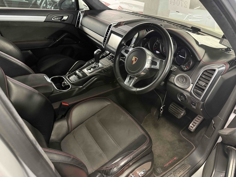 Porsche Cayenne Gts - U12481