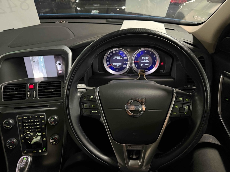 Volvo Xc60 T5 R-Design - U12482