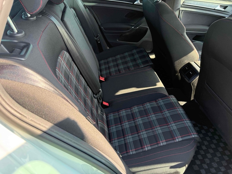 Volkswagen Golf GTI - U12488
