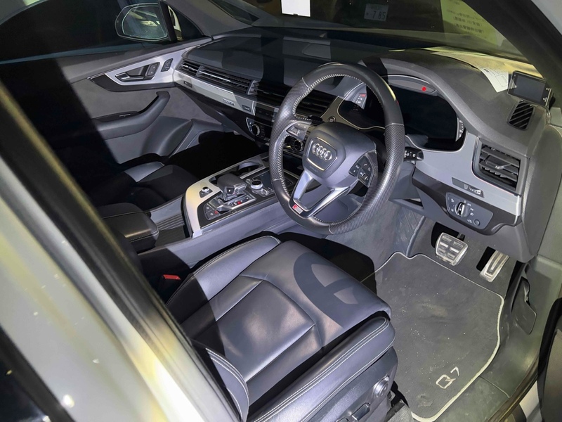 Audi Q7 Tfsi Quattro - U12490