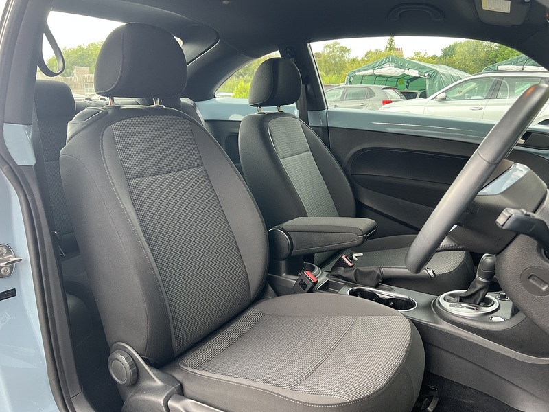 Volkswagen Beetle Design Tsi Dsg - U12495