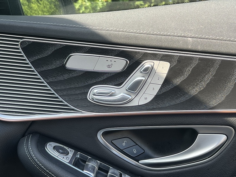 Mercedes-Benz EQC EQC 400 AMG Line - U12498