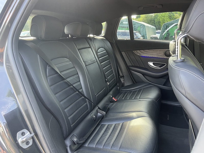 Mercedes-Benz EQC EQC 400 AMG Line - U12498