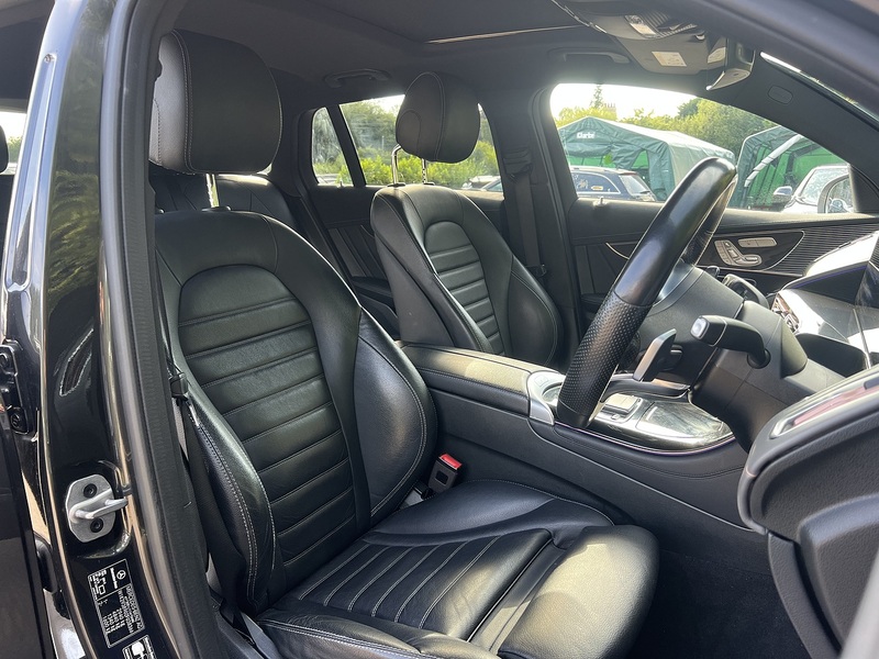 Mercedes-Benz EQC EQC 400 AMG Line - U12498