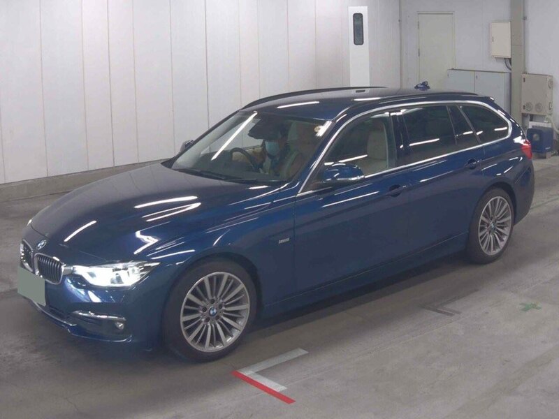 BMW 3 Series 320I Luxury Touring - U12499