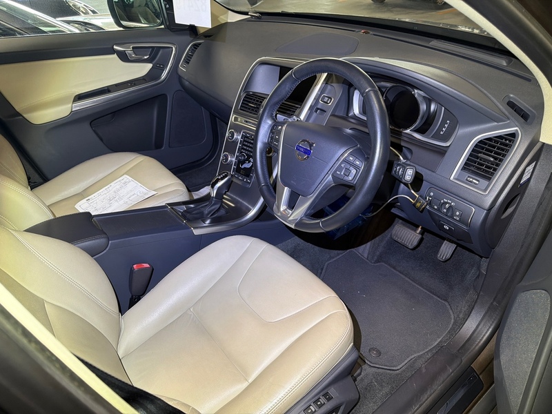 Volvo Xc60 D4 Se - U12508