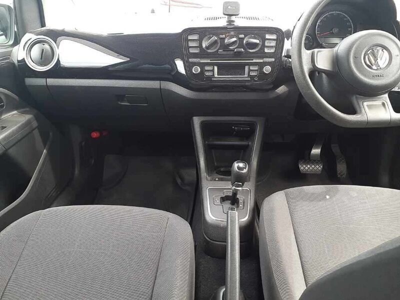 Volkswagen Up Move Up - U12510