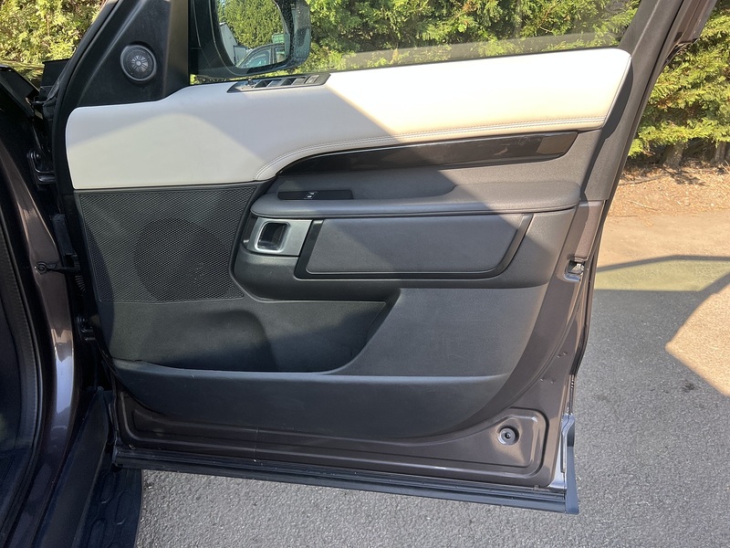 Land Rover Discovery D300 MHEV S - U12514