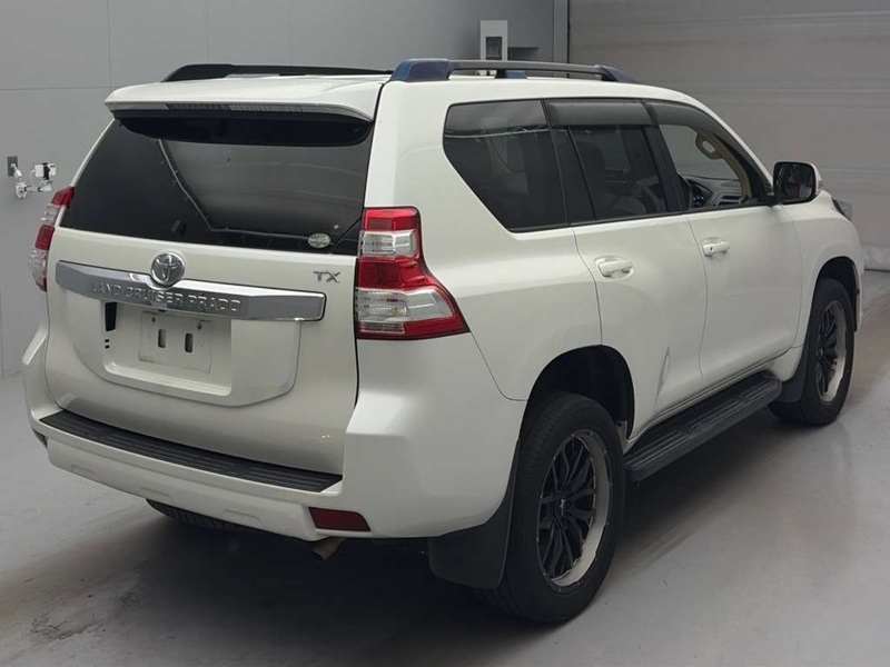 Toyota Land Cruiser Prado TX L Package - U12525