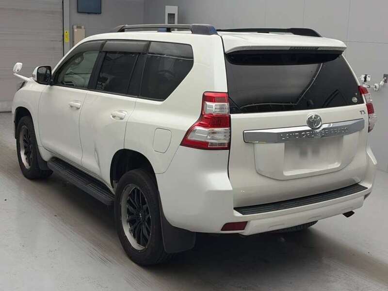 Toyota Land Cruiser Prado TX L Package - U12525