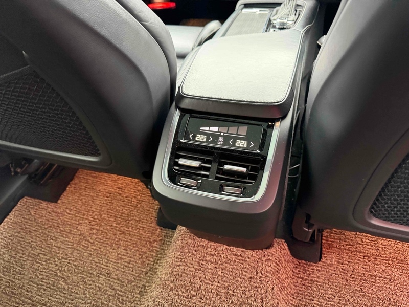 Volvo Xc90 T6 R-Design Awd - U12527