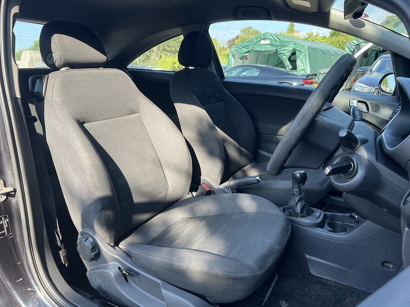 Vauxhall Corsa Design - U12534