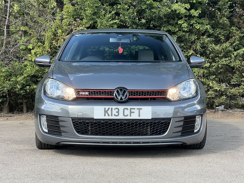 Volkswagen Golf GTI - U12540