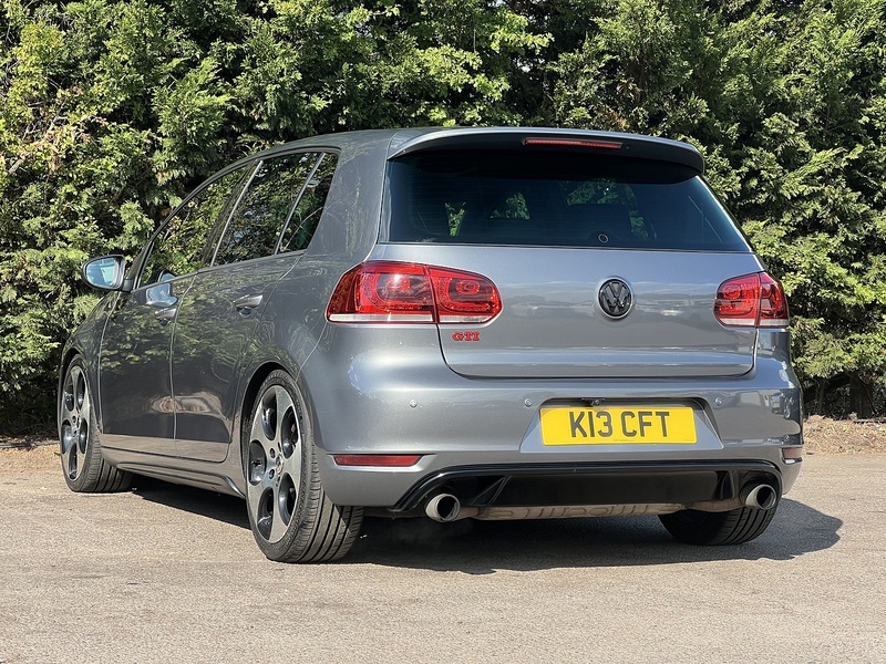 Volkswagen Golf GTI - U12540