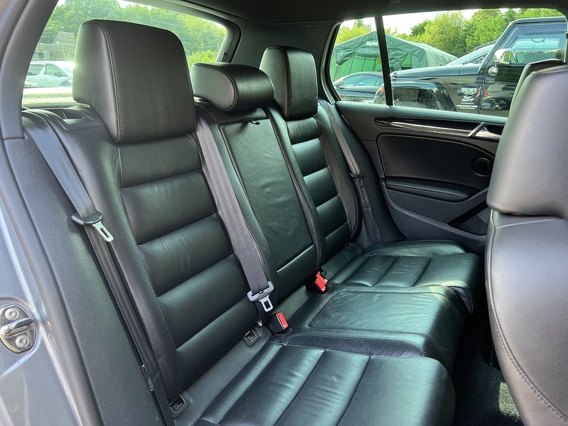 Volkswagen Golf GTI - U12540