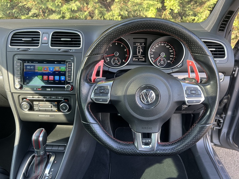 Volkswagen Golf GTI - U12540