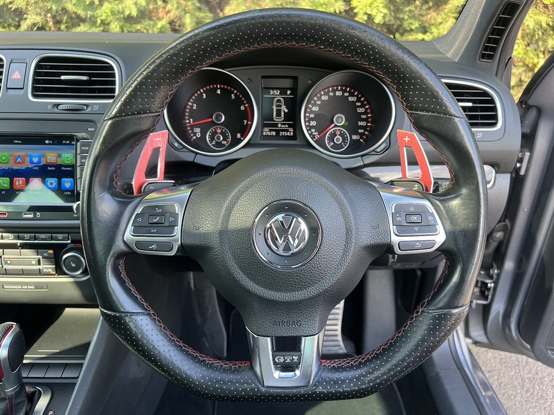 Volkswagen Golf GTI - U12540