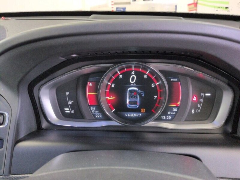 Volvo Xc60 T6 R-Design Awd - U12542