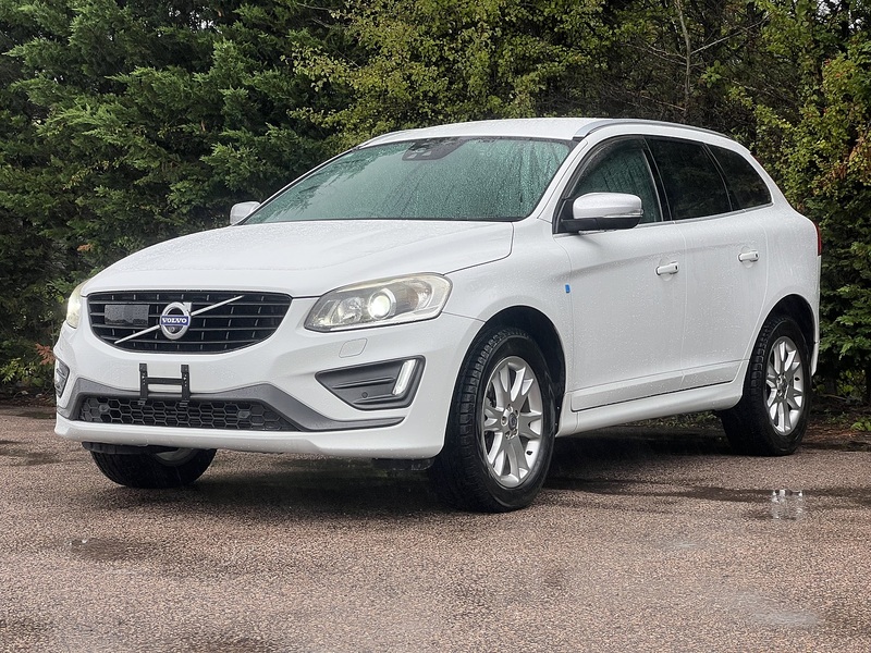 Volvo Xc60 T6 R-Design Awd - U12542
