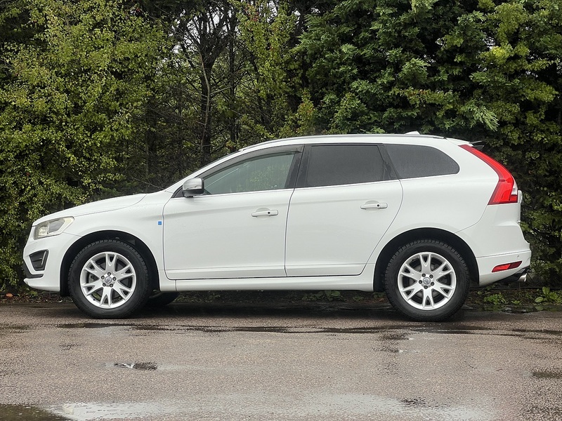 Volvo Xc60 T6 R-Design Awd - U12542