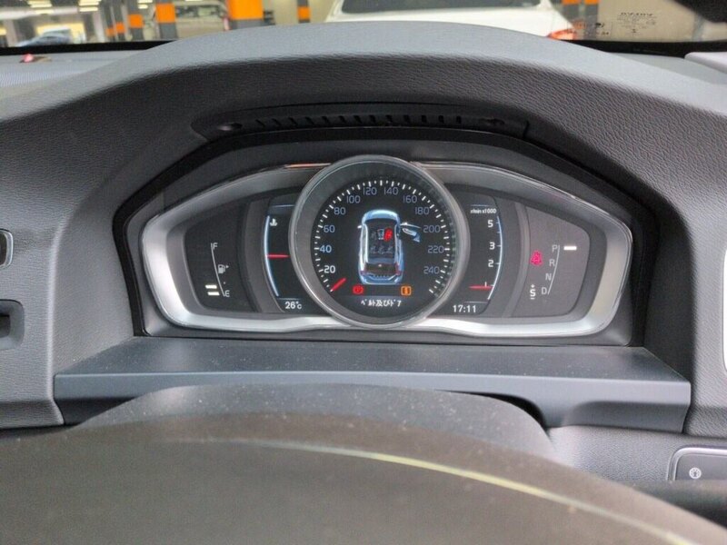 Volvo V60 D4 Se - U12543