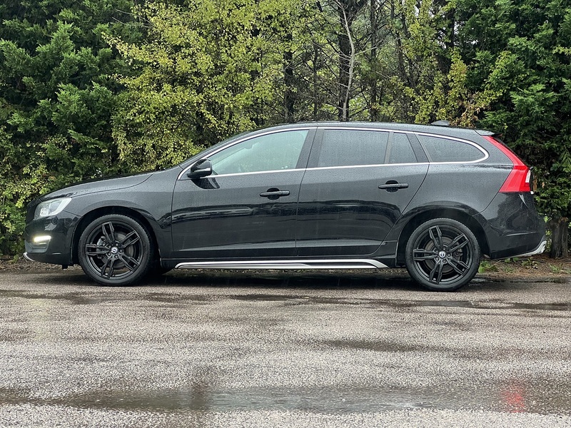 Volvo V60 D4 Se Lux Nav - U12543