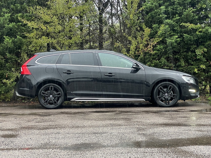 Volvo V60 D4 Se Lux Nav - U12543