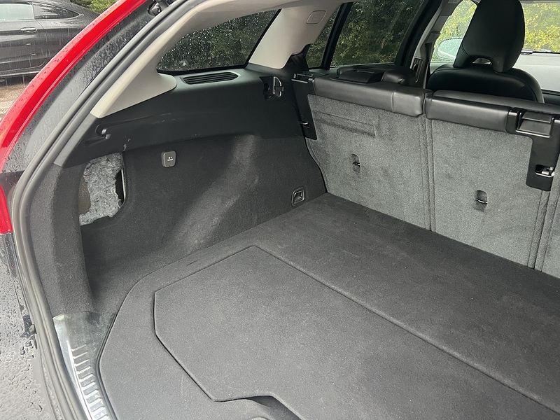 Volvo V60 D4 Se Lux Nav - U12543