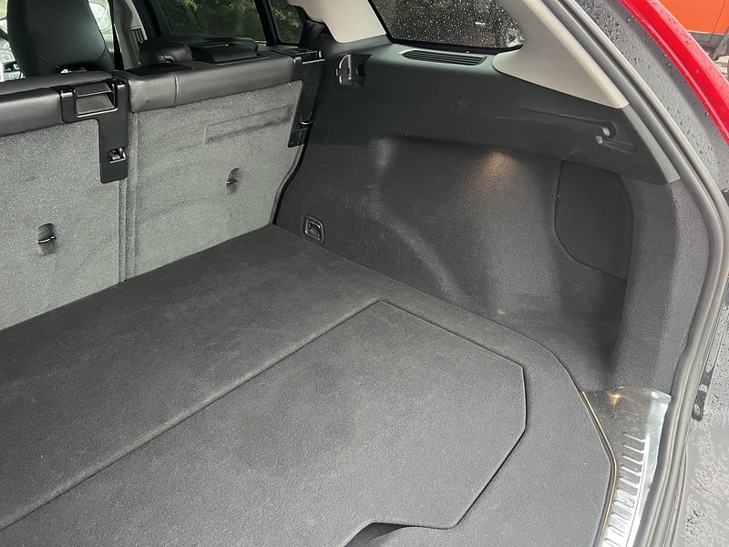 Volvo V60 D4 Se Lux Nav - U12543