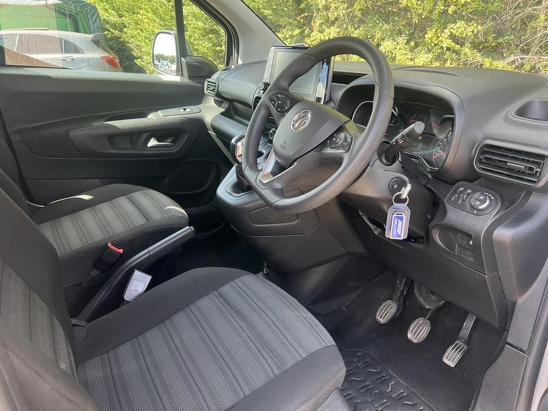 Vauxhall Combo Life Turbo D BlueInjection Energy - U12551