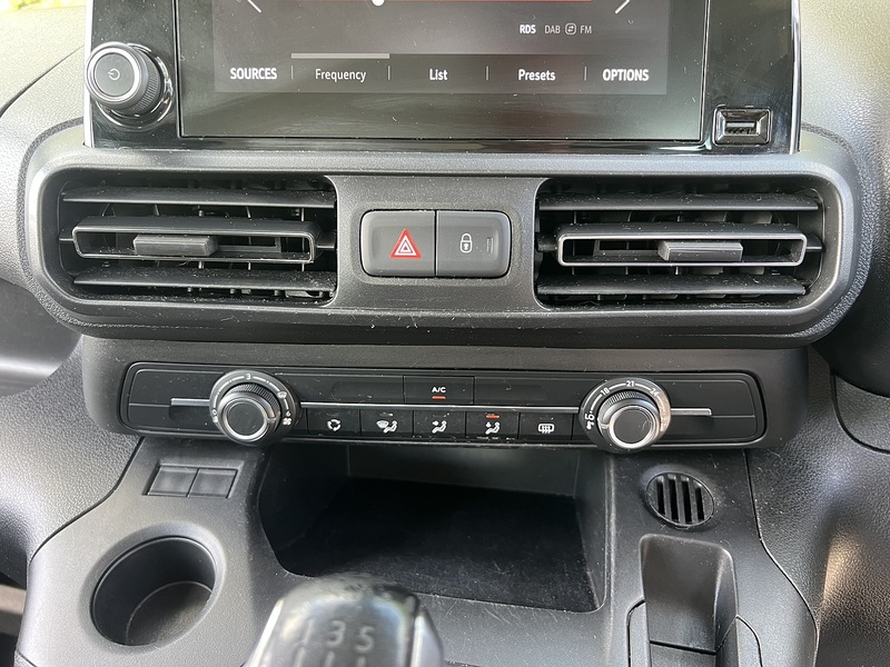 Vauxhall Combo Life Turbo D BlueInjection Energy - U12551
