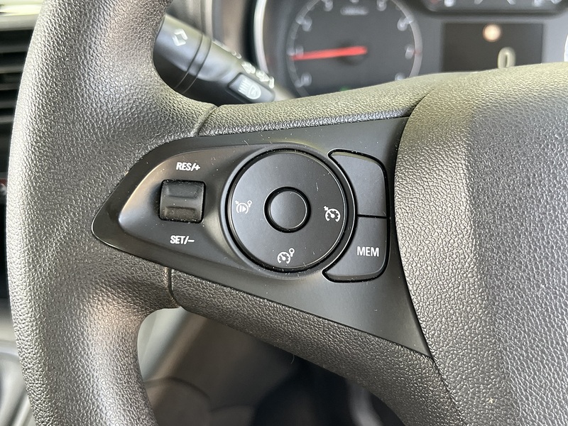 Vauxhall Combo Life Turbo D BlueInjection Energy - U12551
