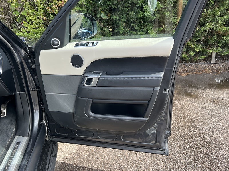 Land Rover Range Rover Sport SD V6 HSE Dynamic - U12553