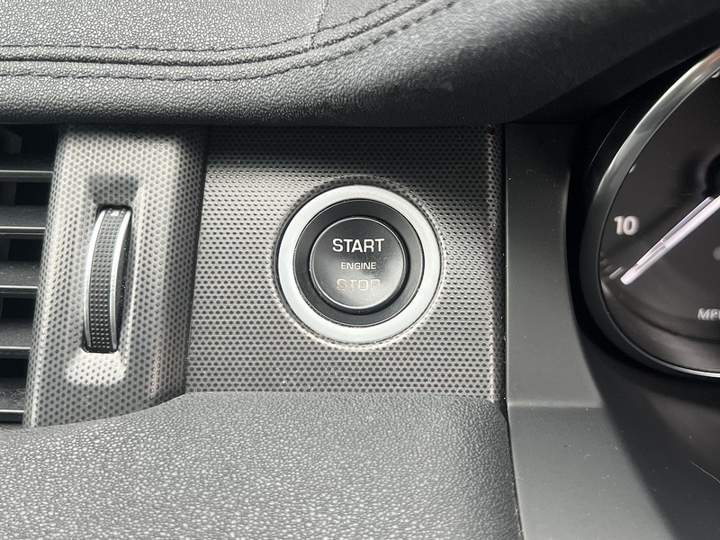 Land Rover Range Rover Evoque TD4 HSE Dynamic - U12555