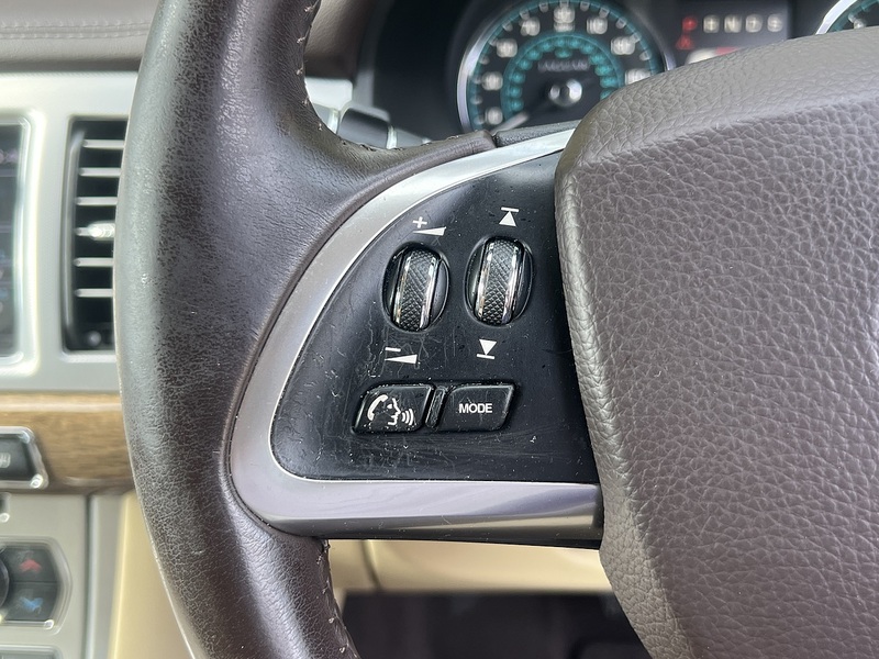 Jaguar XF d Premium Luxury - U12558