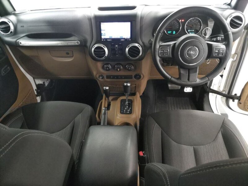 Jeep Wrangler V6 Sahara Unlimited - U12569