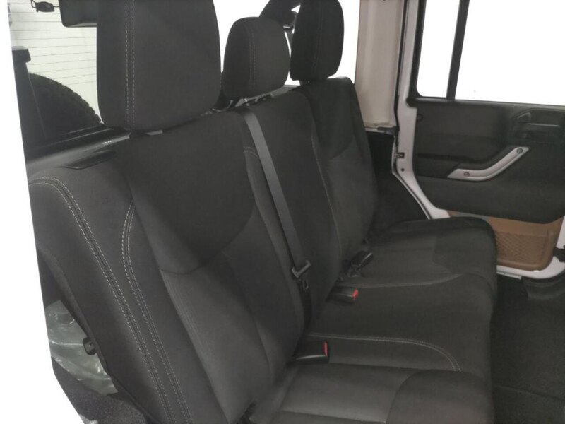 Jeep Wrangler V6 Sahara Unlimited - U12569