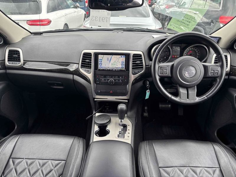 Jeep Grand Cherokee V6 Altitude - U12574