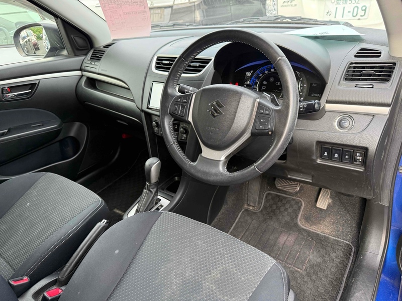 Suzuki Swift RS-DJE - U12575