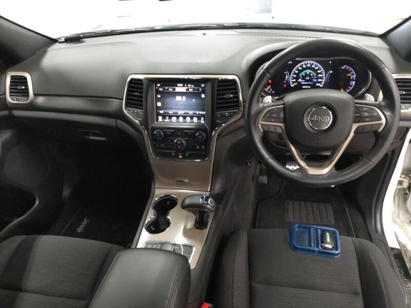 Jeep Grand Cherokee Laredo 3.6 - U12581