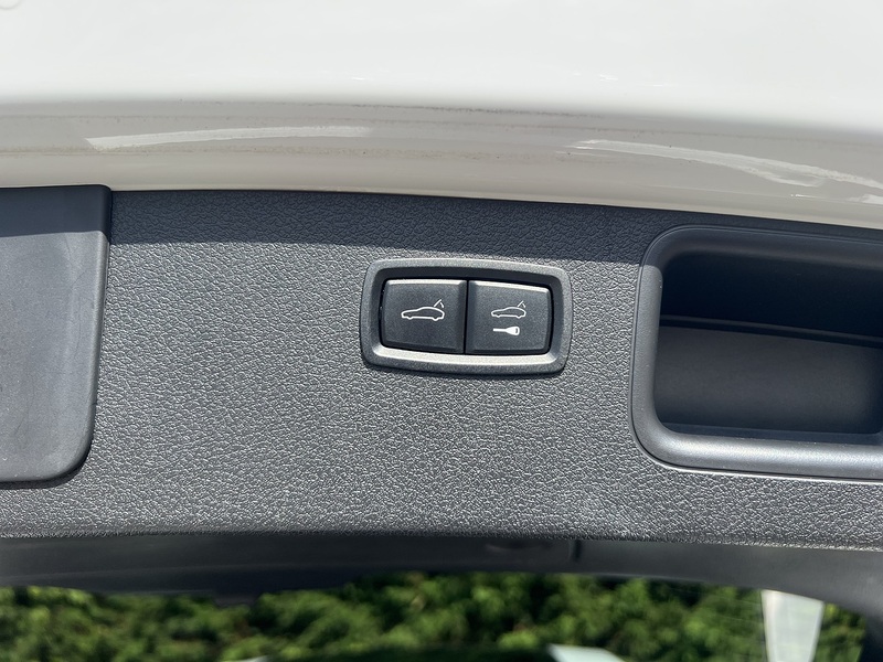 Porsche Macan Turbo Pdk - U12586