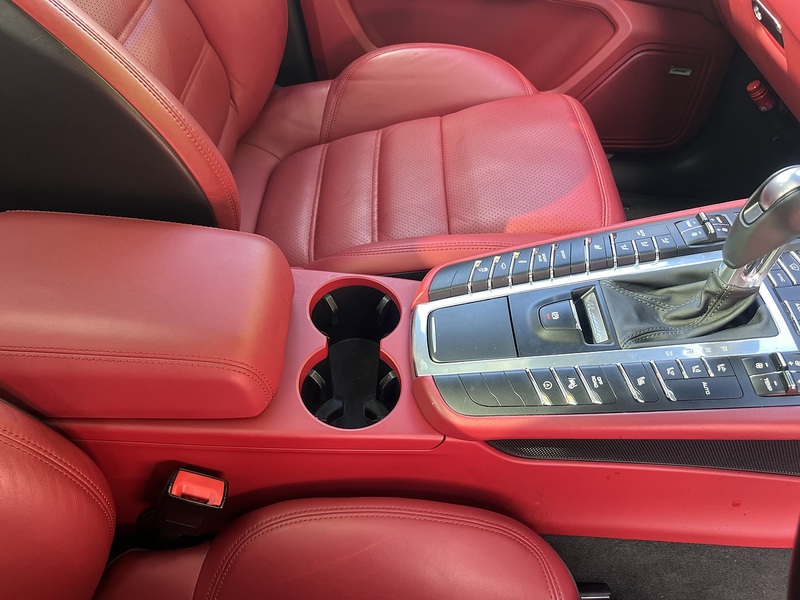Porsche Macan Turbo Pdk - U12586