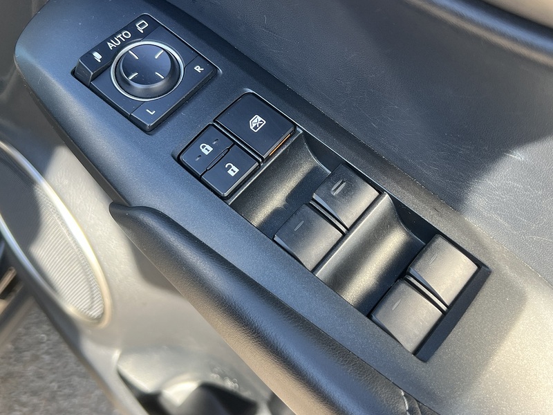 Lexus Nx 200T I Package - U12587