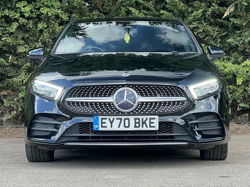 Mercedes-Benz A Class A250e AMG Line - U12589
