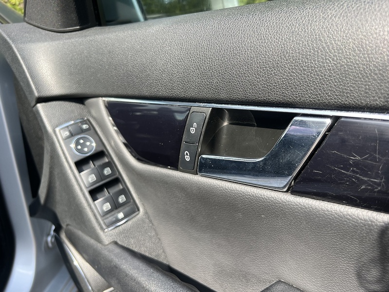 Mercedes-Benz C Class C180K BlueEfficiency Executive SE - U12591