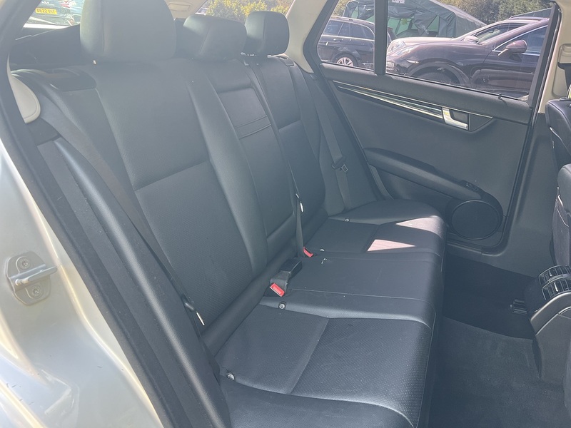 Mercedes-Benz C Class C180K BlueEfficiency Executive SE - U12591