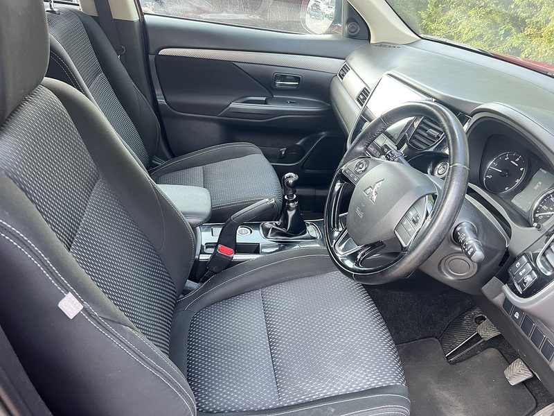 Mitsubishi Outlander DI-D 3 - U12592