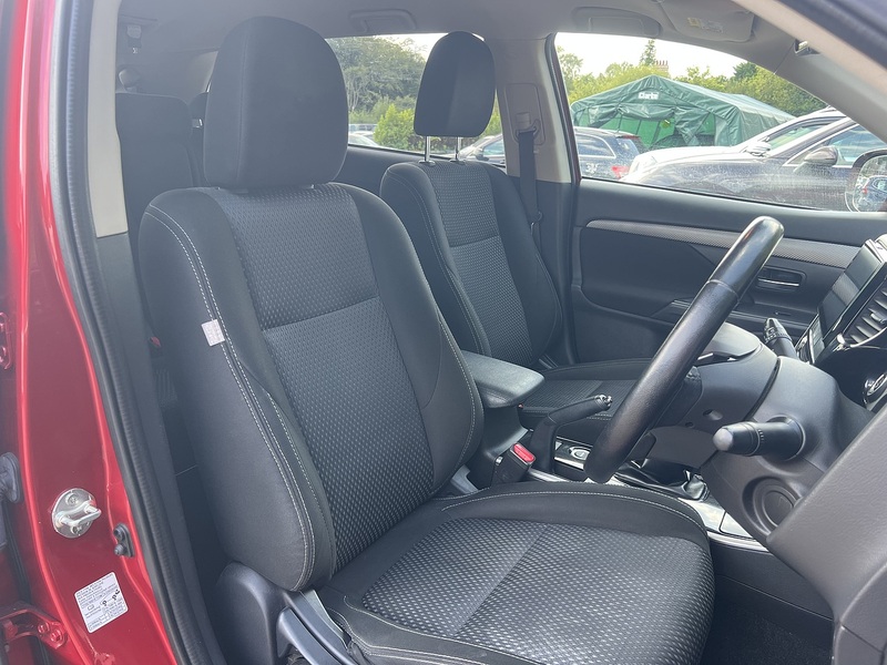 Mitsubishi Outlander DI-D 3 - U12592