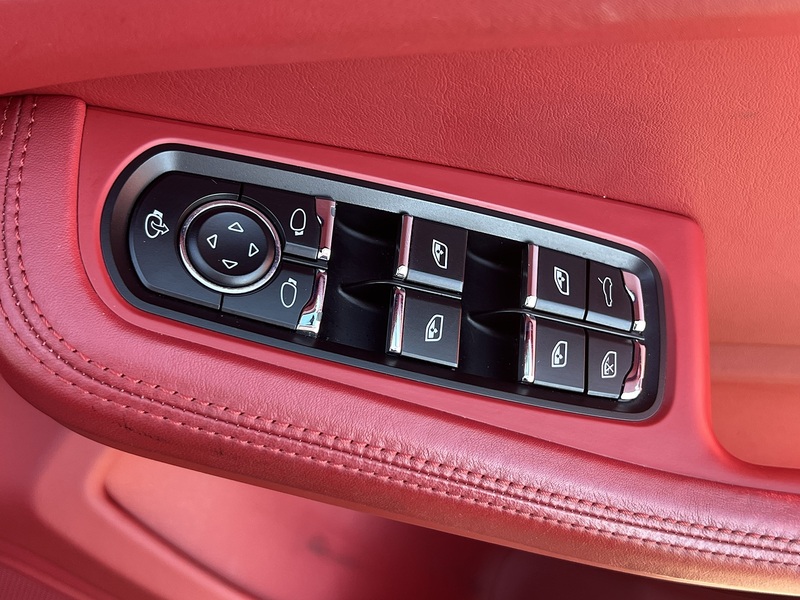 Porsche Macan Turbo Pdk - U12594