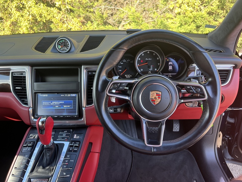 Porsche Macan Turbo Pdk - U12594